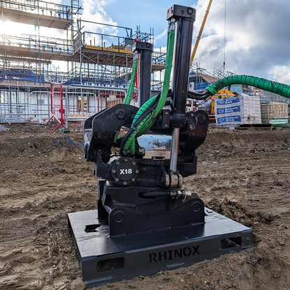 S70 Tilt Rotator Stand Lifestyle 2